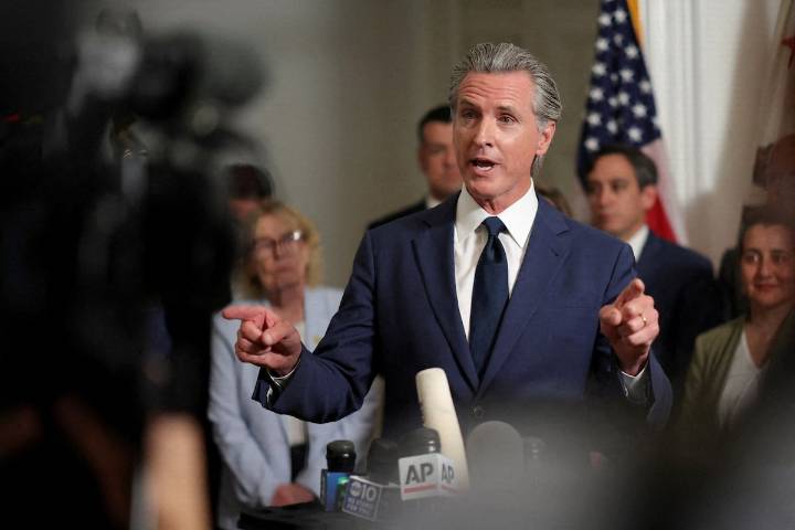 California Republicans sue to block Democratic redistricting plan