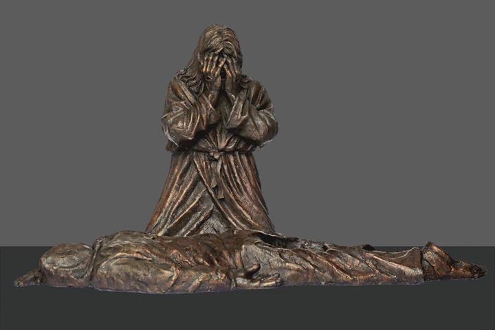 Baltimore to receive statue by Timothy Schmalz depicting Christ mourning a murder victim