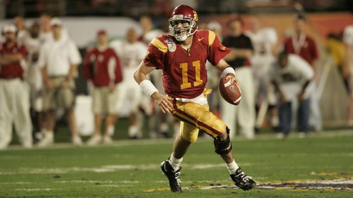 Matt Leinart catches hilarious stray from Alexa