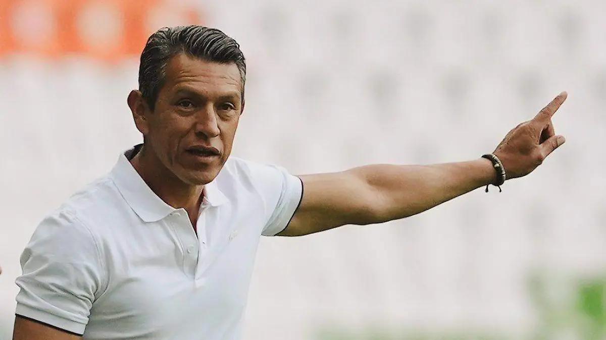 Urge a Alex Corona no dejar escapar puntos en la Liga MX Femenil