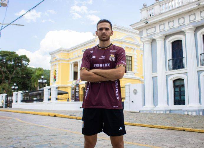 Abraham Bahachille, una nueva pieza para el Carabobo FC de Daniel Farías