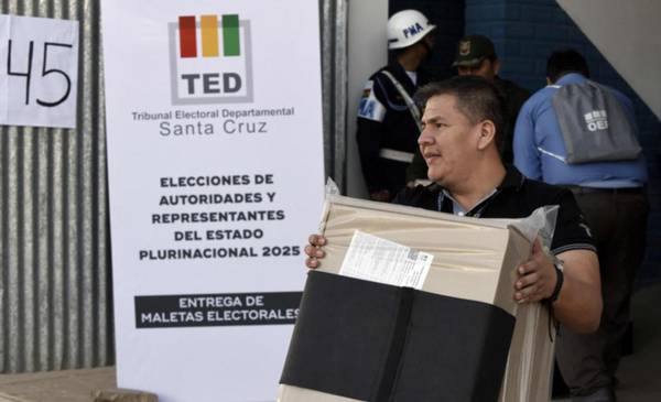 Bolivia elige presidente, sacudida por una crisis económica muy grave
