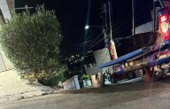 Mujer pierde la vida tras presuntamente ser arrojada de un tercer piso