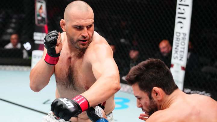 Brutally cut UFC heavyweight signs for rival promotion and gets instant title shot against double champion