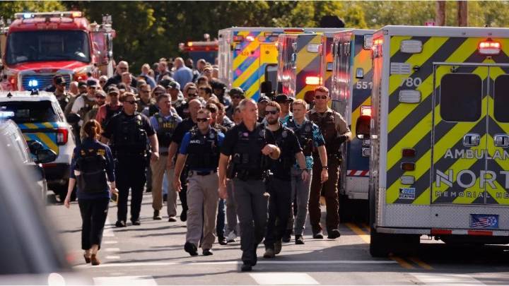 Tiroteo en la iglesia de una escuela católica de Minneapolis: un hombre mató a dos niños mientras rezaban