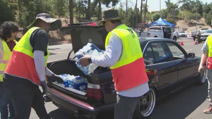 Thousands still without water in San Fernando Valley amid emergency repairs