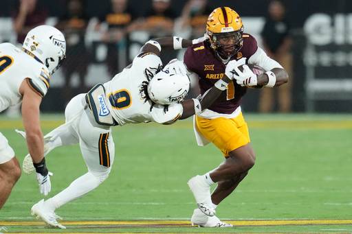 ASU grinds out 38-19 win over NAU, Leavitt accounts for 4 TDs