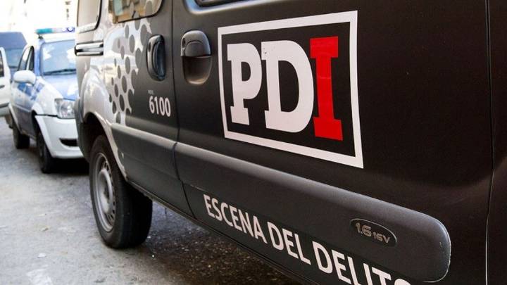 Investigan el hallazgo de posibles restos óseos humanos en un contenedor de la zona oeste