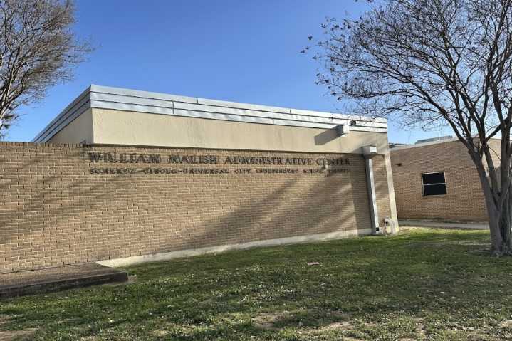 1 candidate to challenge incumbent Thomas in ...