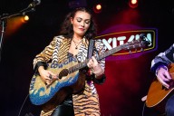 Kylie Morgan gets emotional onstage singing about divorce from Jay Allen