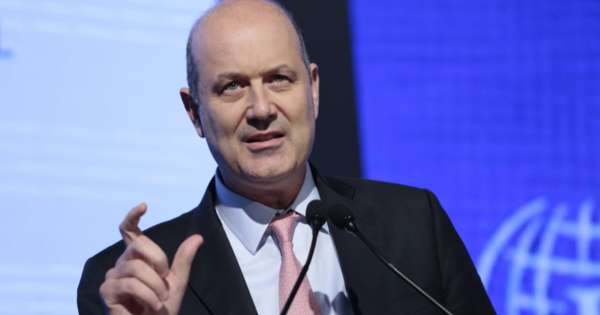 Pidieron citar a Sturzenegger por presuntas coimas en la Andis