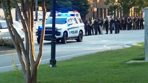 University of South Carolina issues all clear after unconfirmed reports of active shooter on campus