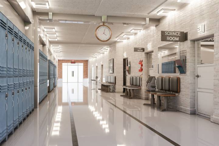 Regreso a las aulas. Cuándo comienzan las clases en Miami y Orlando este 2025