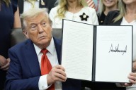 Una Corte declaró inconstitucionales los aranceles de Trump, que reaccionó con furia