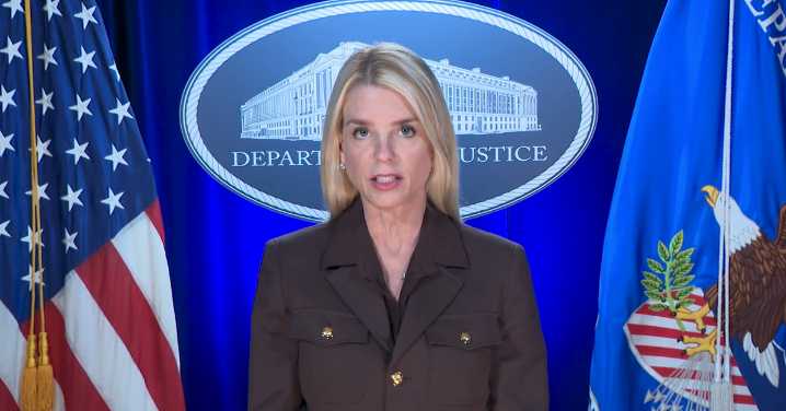 EU eleva a 50 mdd la recompensa por información que lleve a captura de Nicolás Maduro