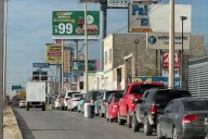 Inician multas en Juárez por no portar engomado ecológico