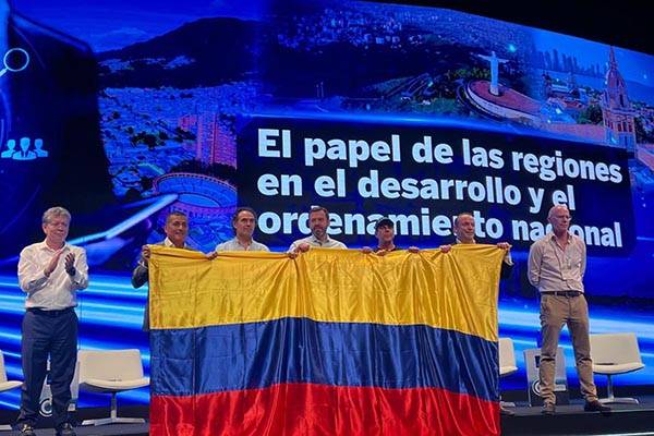 Alcaldes de principales ciudades contestaron a Daniel Quintero