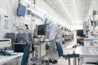 Intel exec quits to run Analog Devices’ Oregon factory