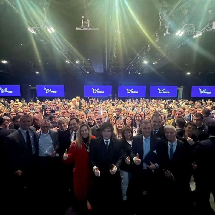 Milei lanza oficialmente la campaña en la Provincia y dará un discurso junto a sus principales candidatos