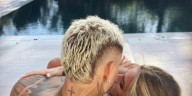 La tarde de Mauro Icardi y la China Suárez: relax junto a la piscina y una foto que disparó rumores de embarazo