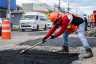 Crisis de pavimentación en Puebla es por el abandono de gobiernos municipales los últimos 30 años: Armenta