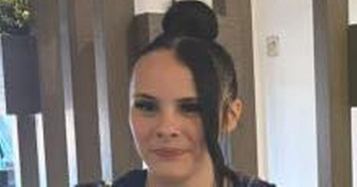 Police 'growing concerned' for teenage girl among four people missing