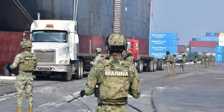 Golpe al narco: Semar decomisa 900 kilos de cocaína en Guerrero