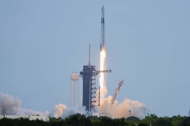 Astronauts launch to the space station after sidelined by Boeing's troubled Starliner