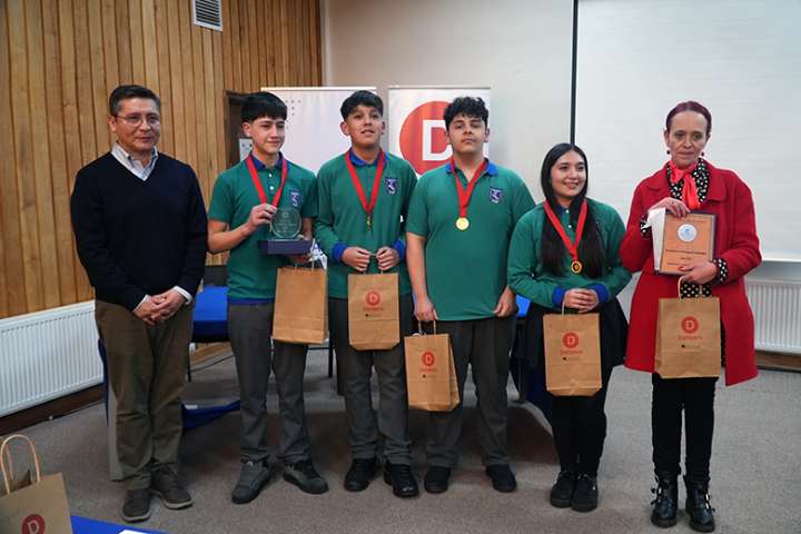 Escuela Eusebio Ibar Schepeler de La Junta gana Final Regional del Torneo Delibera