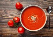 ¿Es necesario pelar los tomates para el gazpacho?