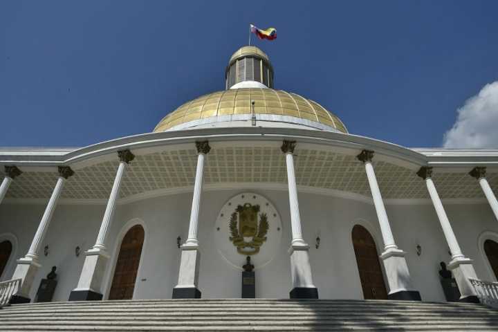 Asamblea Nacional se declara en Comisión Delegada por receso parlamentario