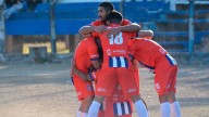 Unión Santiago goleó a Independiente de Beltrán y se mantiene como único líder del Clausura