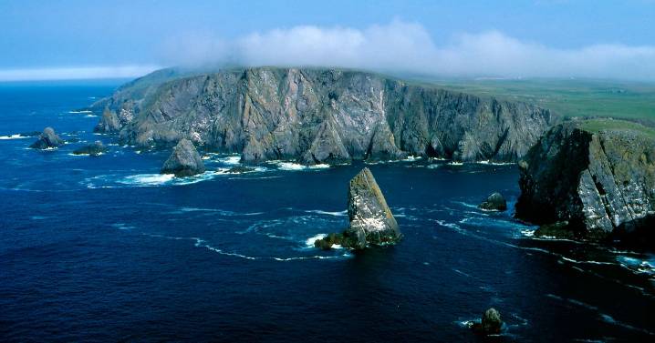 UK island home to just 50 inhabitants offering huge salary to move
