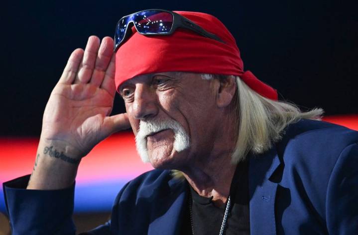 Hulk Hogan's widow to determine whether autopsy is performed