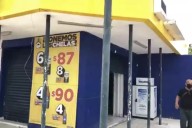 Incendio consume autos resguardados en la FGE de Chetumal