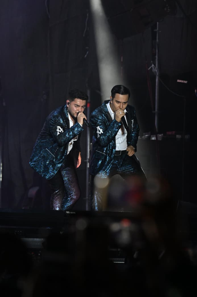 MEMORABLE NOCHE SIN LÍMITES CON LA ARROLLADORA EN LA FENAPO 2025