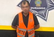 Se roban celular de una tienda naturista mientras el dueño está en el baño