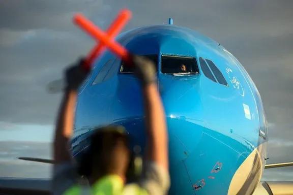 Paro de controladores aéreos: más de 16.000 pasajeros afectados este domingo en todo el país