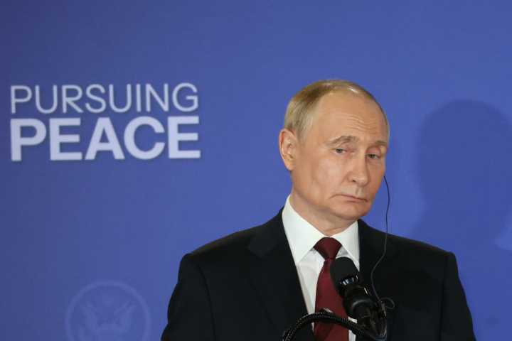 Putin que Ucrania entregue Donetsk y Luhansk para poner fin a la guerra