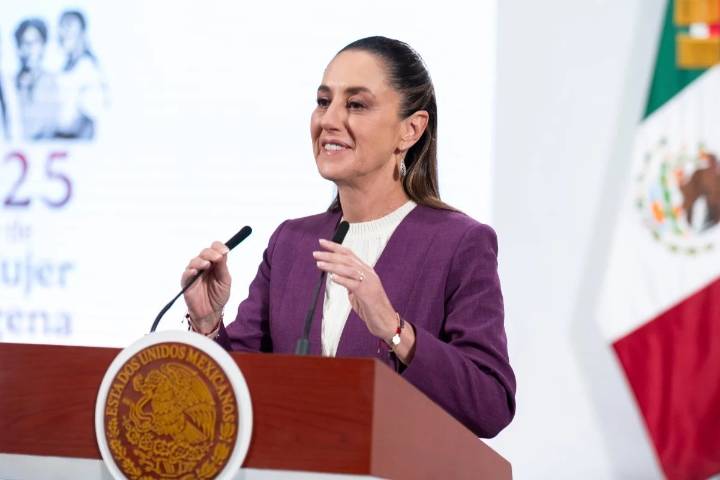 Sheinbaum destaca el reporte del INEGI que indica una drástica reducción de la pobreza