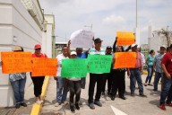 Falta de combustible en la frontera sur de México se agudiza por protestas de jubilados
