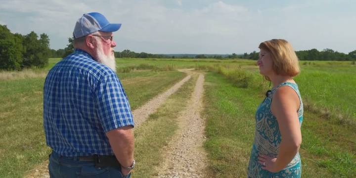 On Your Side: Kirbyville, Mo., farmer says don’t show up for an alleged lights festival