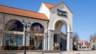 Activewear brand Rhone to open pop-up at Tanger Deer Park