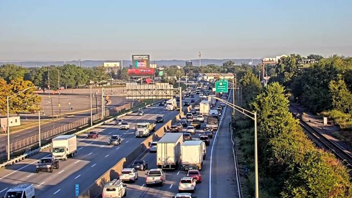 Expect delays on I-65 North in Louisville due to multiple crashes
