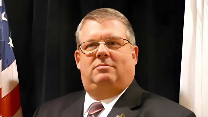 FOIA request sent to Woodford County Sheriff's Office regarding job applications on August 14, 2025