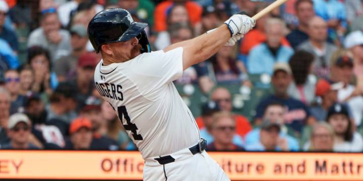 Jake Rogers logs multihit game in Tigers' win over Royals