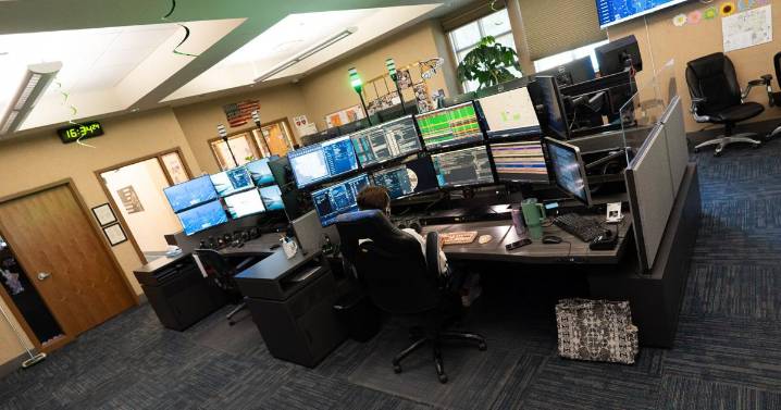 'I just like to help': Inside Gallatin County's 911 center with dispatcher Natalie Russell