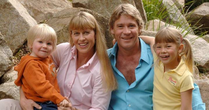 Inside crocodile hunter Steve Irwin's finances as family 'went into debt'