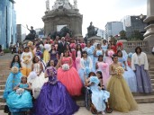 En CDMX celebran sus XV años 50 jovencitas que luchan contra el cáncer