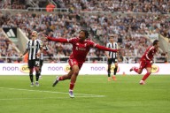 Newcastle 2 Liverpool 3 – Ngumoha scores 100th-minute winner, injuries mount for Howe, was Gordon red card deserved?